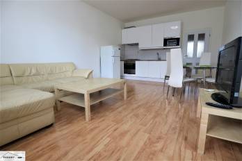 Heydukova ul. - prenájom 3 izbového bytu v centre mesta