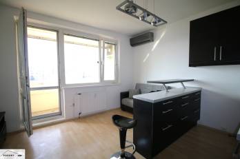 Mlynarovičova - prenájom dvojgarzónky